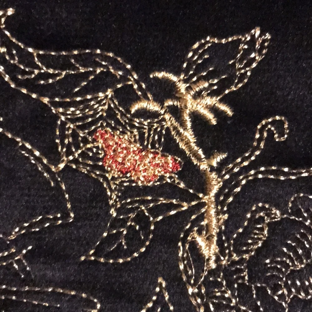 NWT Velvet Table Runner
